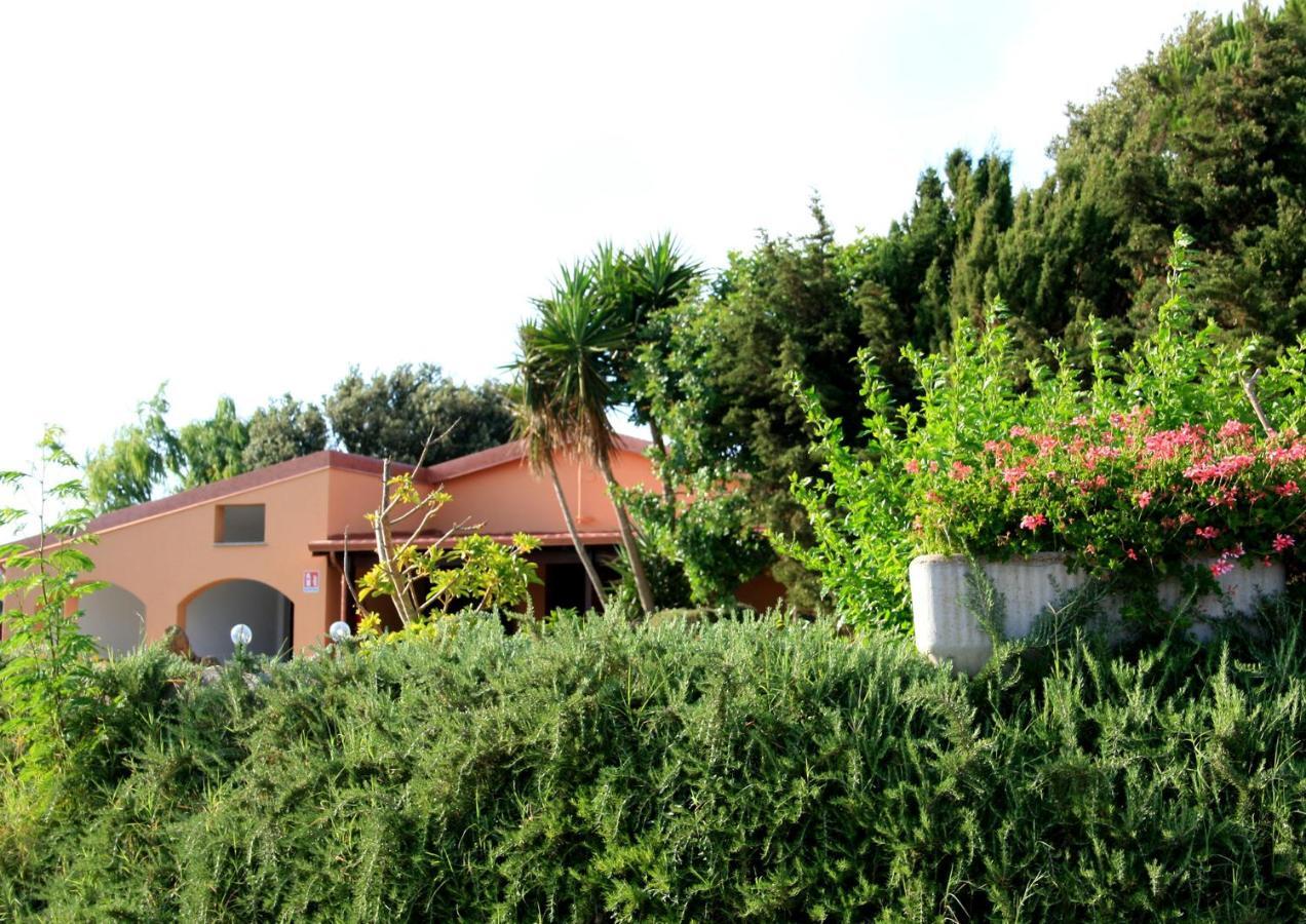 Agriturismo Da Pina ปอร์โต คอนเต ภายนอก รูปภาพ