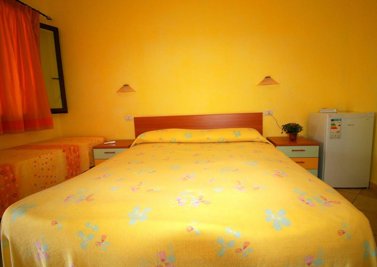 Agriturismo Da Pina ปอร์โต คอนเต ภายนอก รูปภาพ
